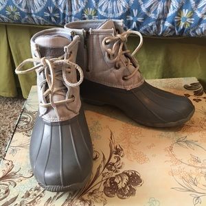 Excellent condition Sperry Duck Boots
